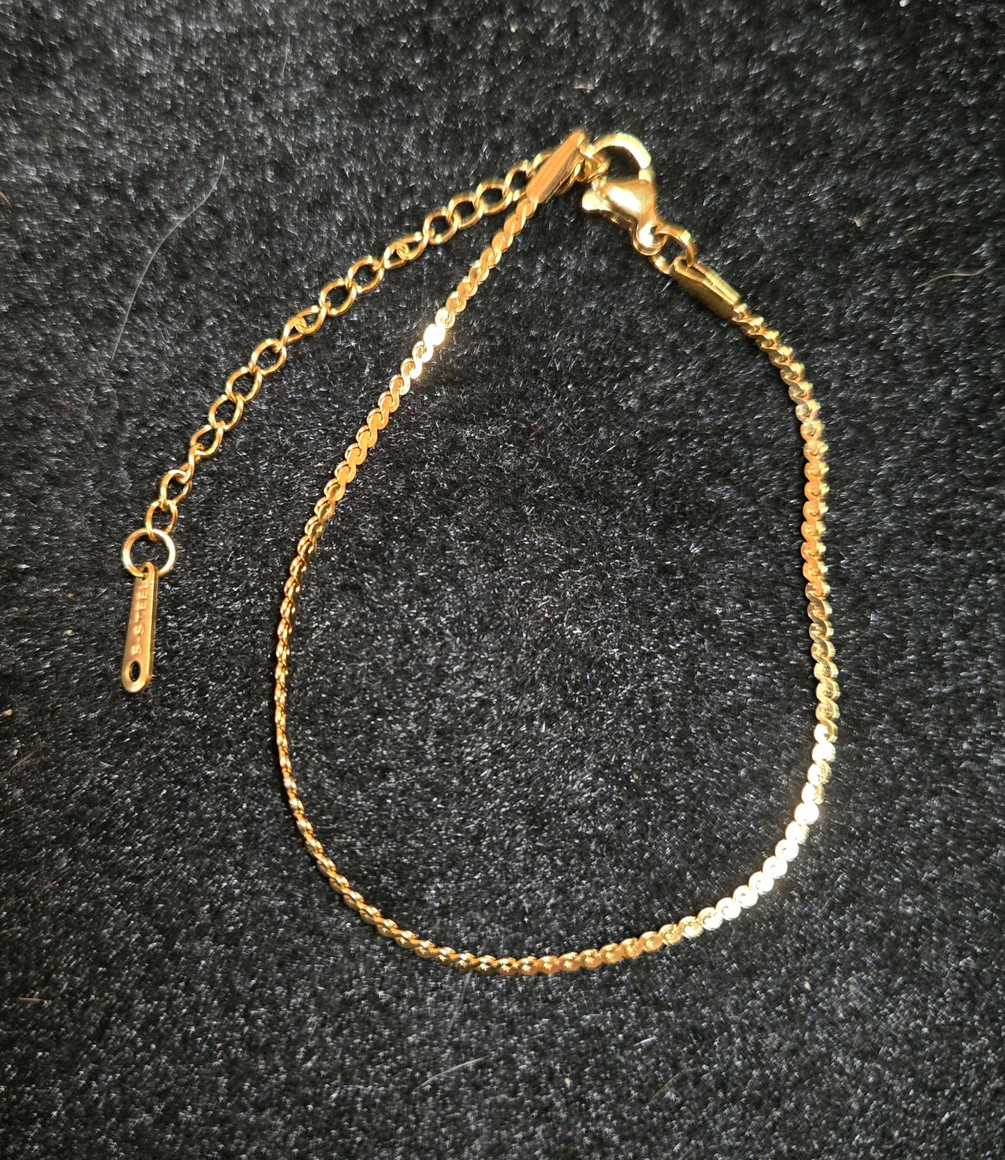 Dainty Gold Serpentine Bracelet