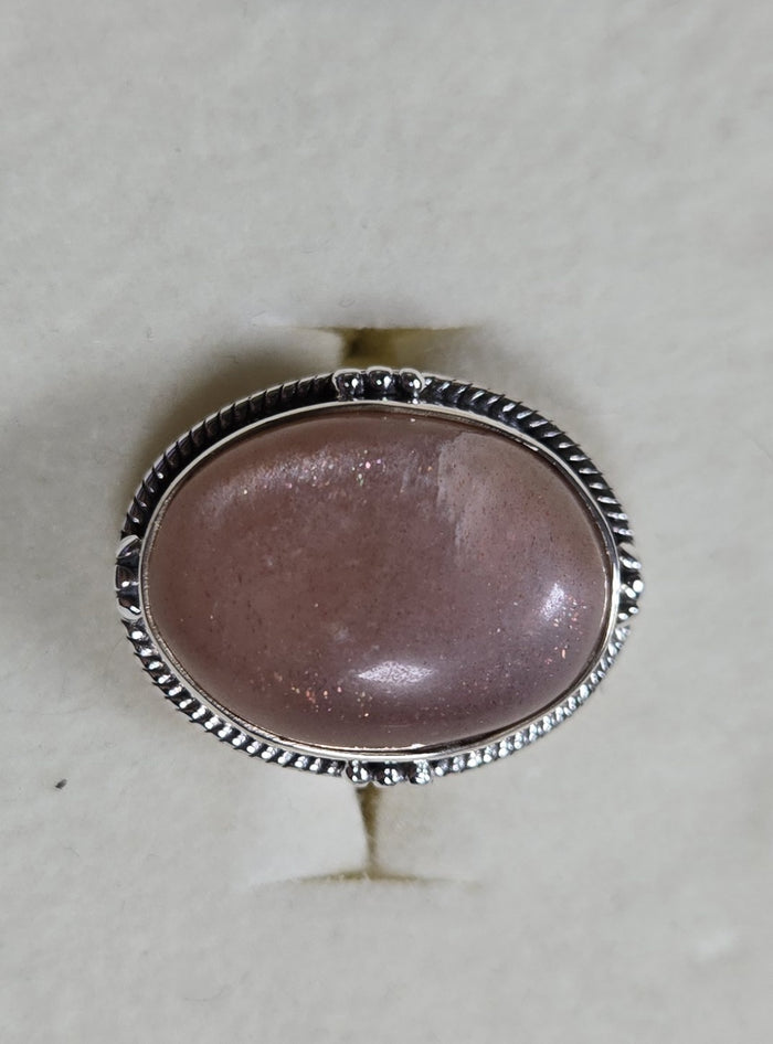 Size 5 Peach Moonstone