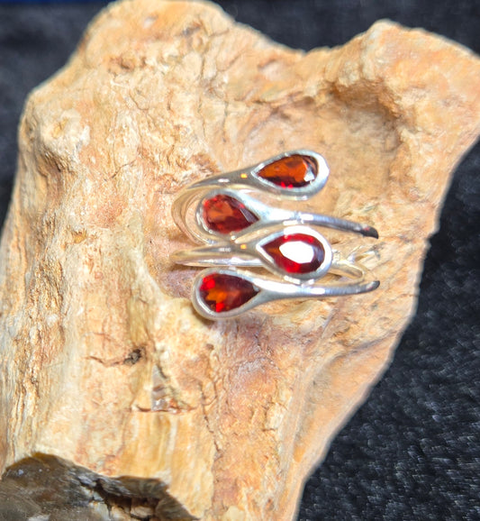 Garnet size 9