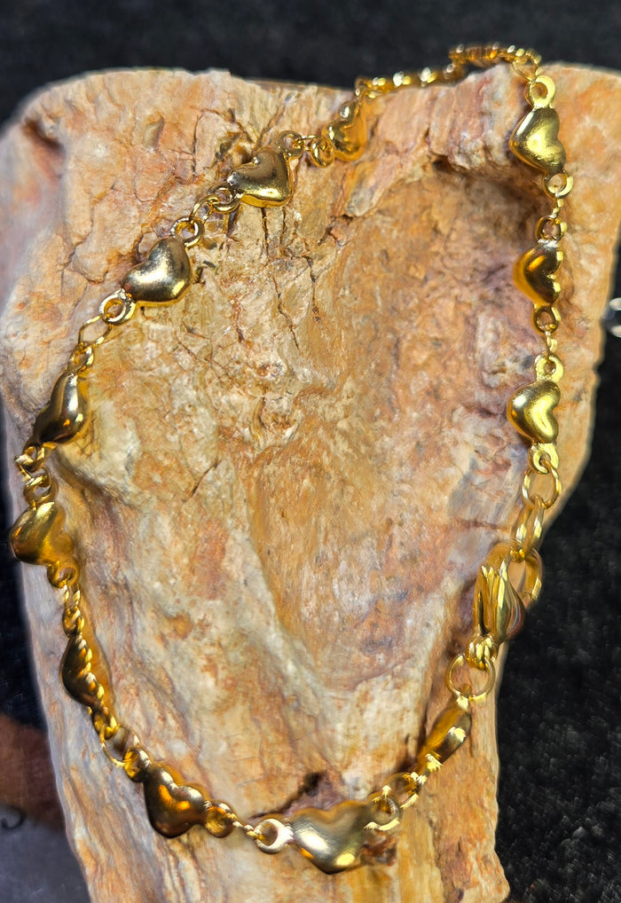 Gold Heart Bracelet